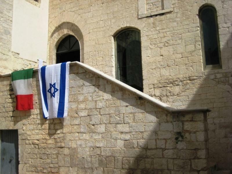 Affittacamere La Cattedrale Sul Mare Trani Eksteriør billede